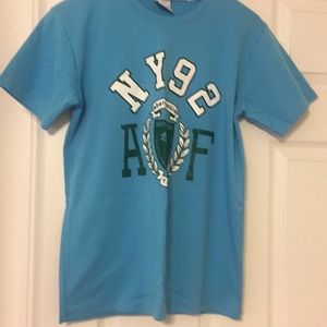 Hardly worn shirtsleeves